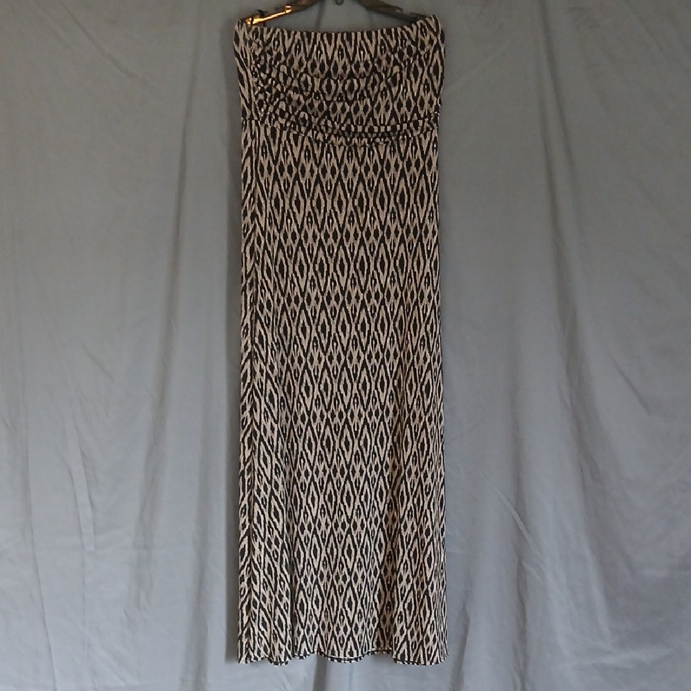 Banana Republic Geometric Black and Cream Dress